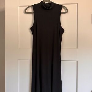 Elegant Black Sleeveless Dress